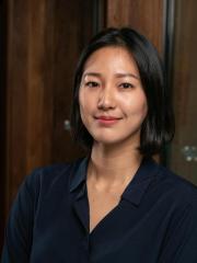  Ji Hyun (Julia) Yang