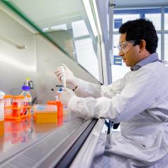 University of Queensland researchers receive AQIP funding